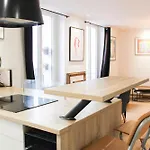 Spacious T4 With Wifi Near Bercy *