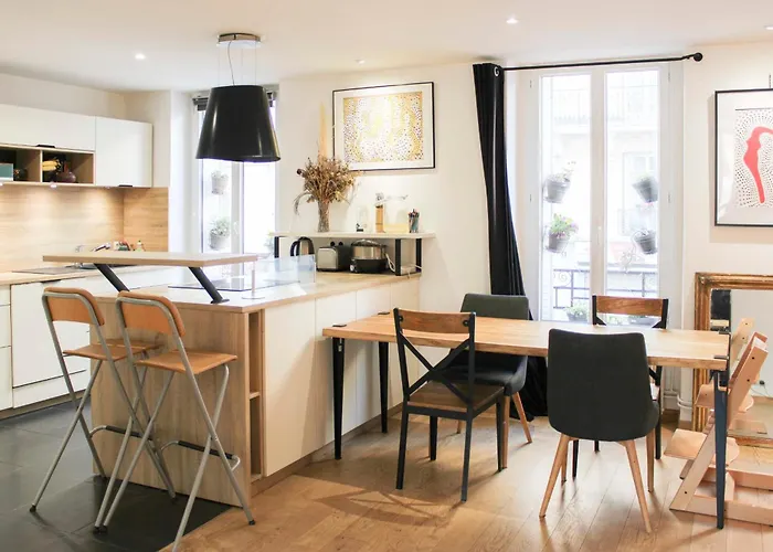 Spacious T4 With Wifi Near Bercy Parigi